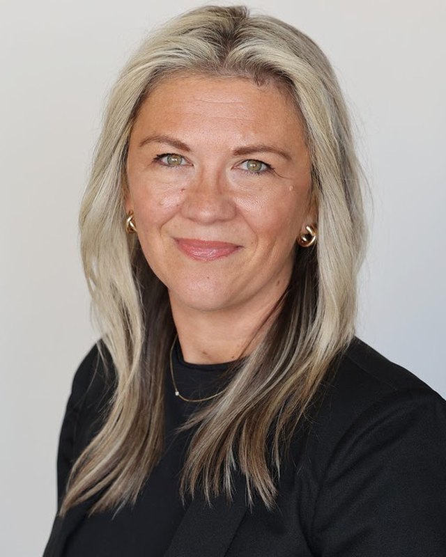 Photo of Anna Bullard